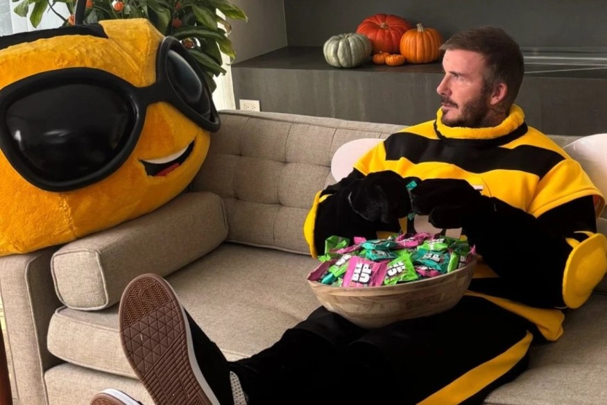 Бекхэм в образе пчелы, Кардашьян в мини и другие стильные промахи недели